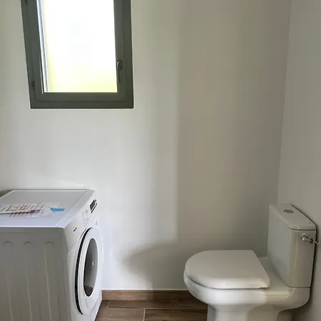 Сasa de vacaciones Maisons A Dix Minutes Des Plages Saint-Lyphard