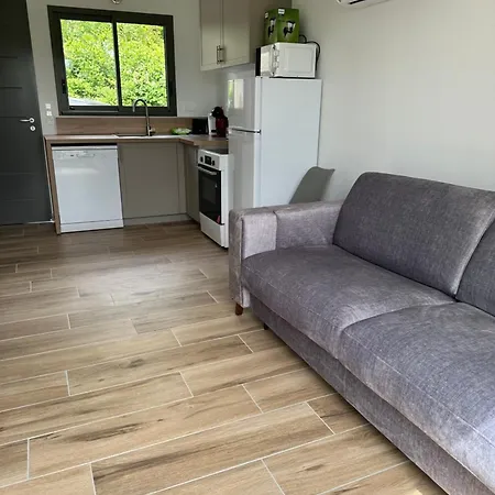 Сasa de vacaciones Maisons A Dix Minutes Des Plages Saint-Lyphard