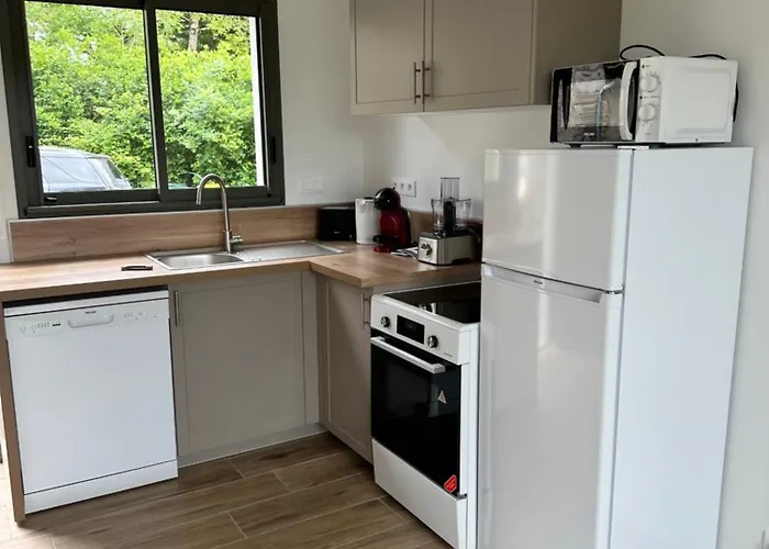 Maisons à Dix Minutes Des Plages * Saint-Lyphard