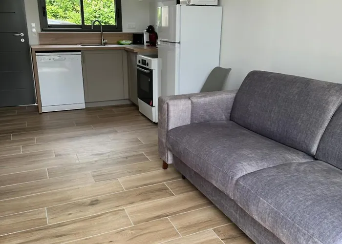 Holiday home Maisons A Dix Minutes Des Plages Saint-Lyphard